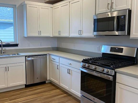 5th image of 4143 A Killarney Way