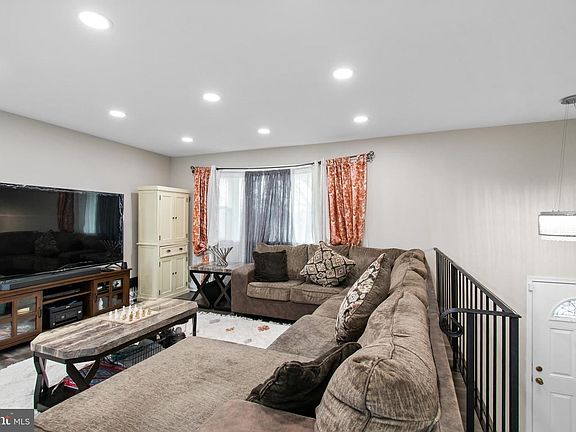 3rd image of 11600 Piscataway Rd