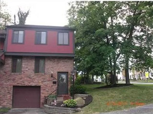 529 Hunting Creek Rd, Canonsburg, PA 15317