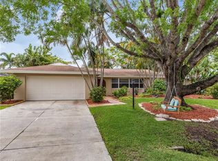 1679 N Flossmoor Rd, Fort Myers, FL 33919