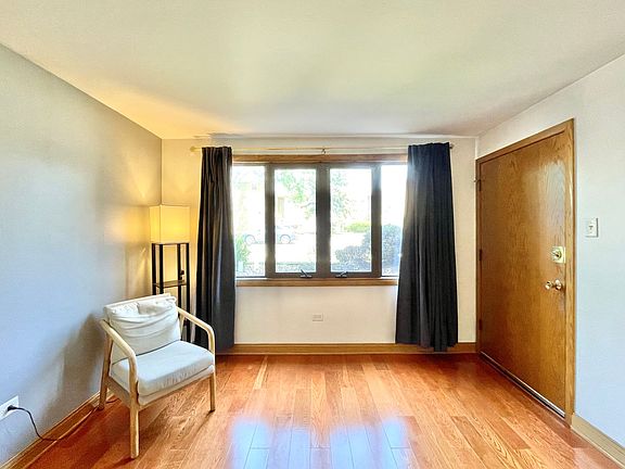 5th image of 6233 W 64th Pl #G