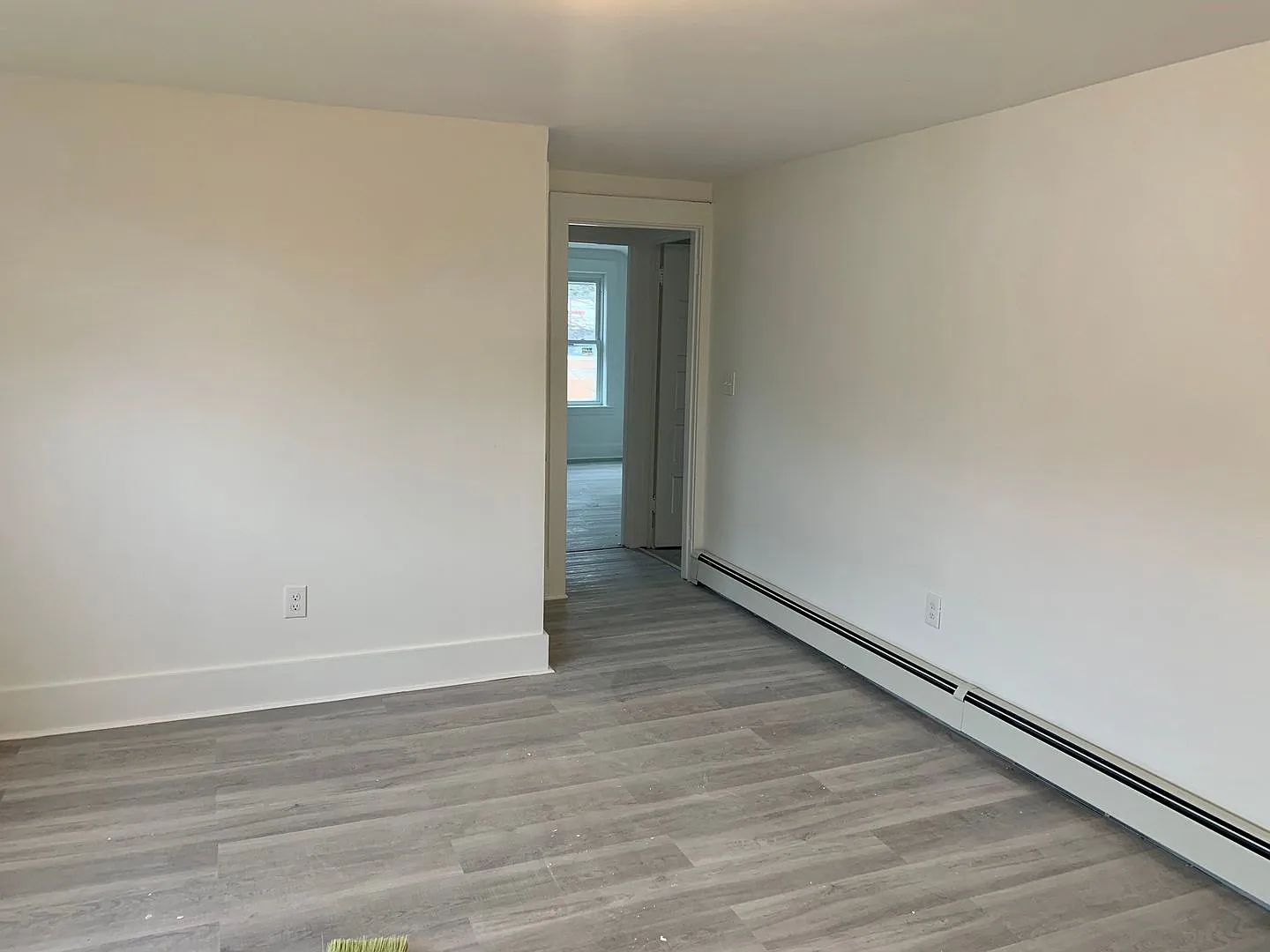 86 Portland Street — Photo 3