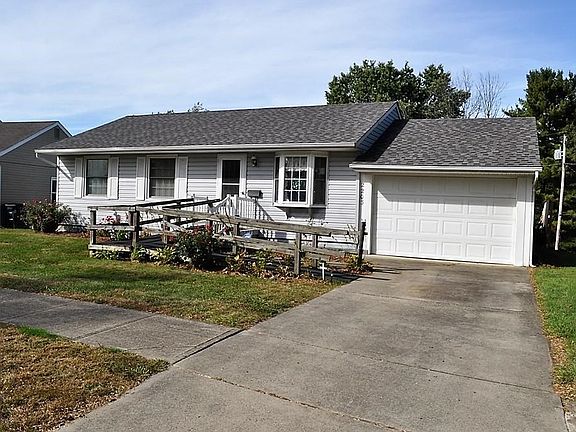 2nd image of 2203 Lendale Dr