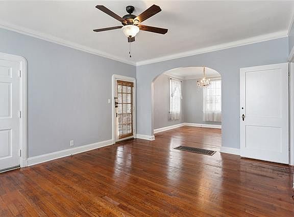 3rd image of 7714 Walmsley Ave
