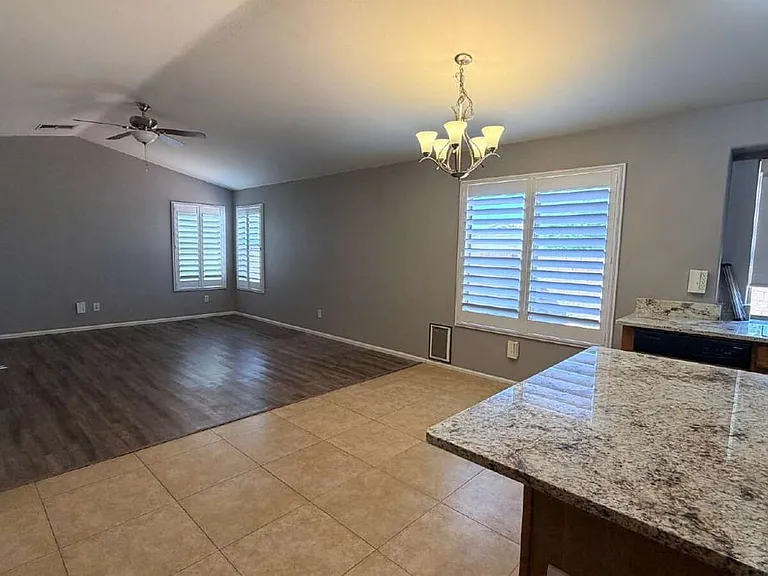 21756 N Reis Dr — Photo 19