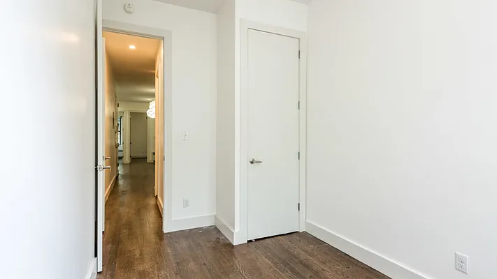 Rented by Nooklyn NYC LLC | media 23