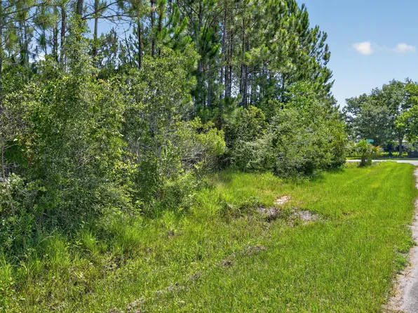 2112 Mykell Dr, Milton, FL 32583