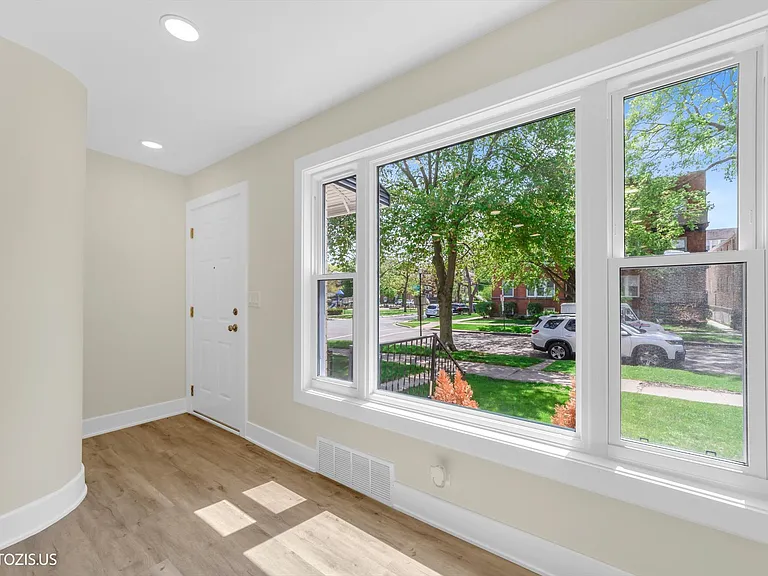 803 Brummel St — Photo 18