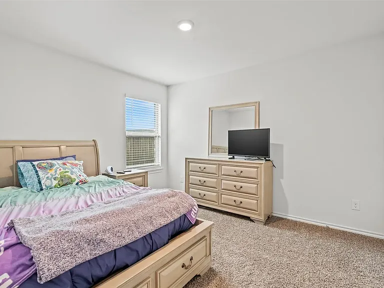 171 Seabiscuit Dr — Photo 6