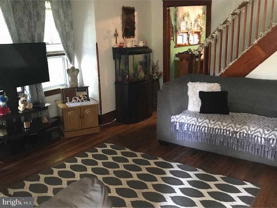 2nd image of 426 N Orchard Rd