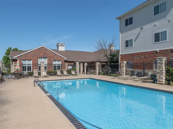 6255 Beechtree Dr Unit 4205, West Des Moines, IA 50266