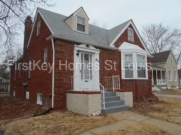 2nd image of 47 N Harvey Ave