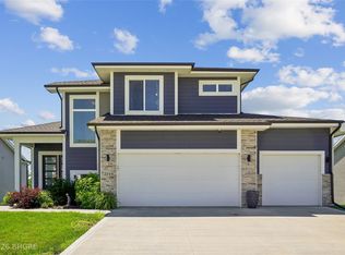 2314 E 50th Ct, Des Moines, IA 50317