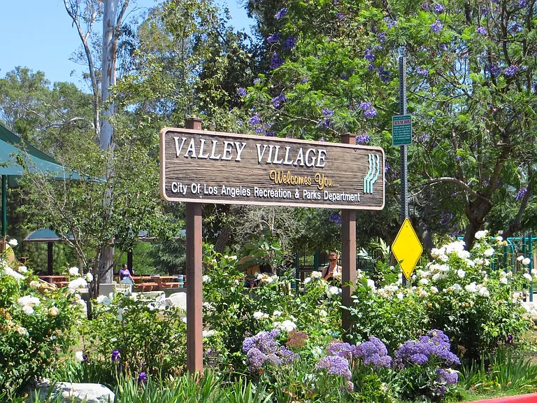 51 at The Village — Photo 14