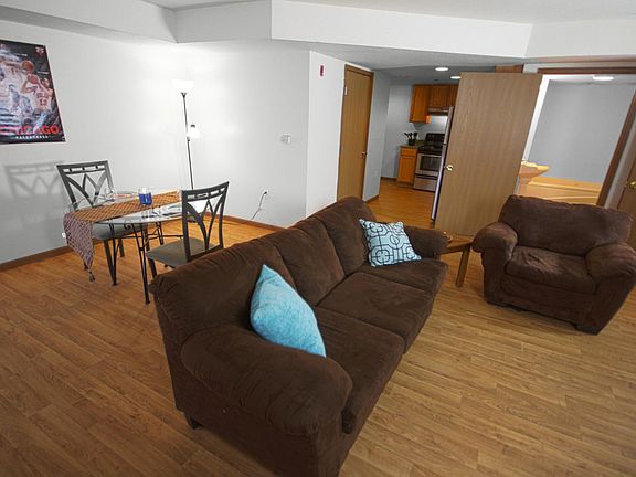 2nd image of 51 E Green St #Pyyrfek1h