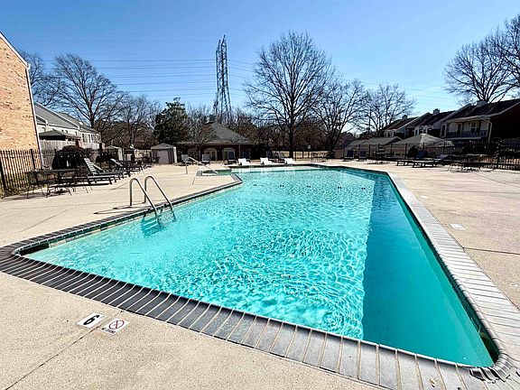 5th image of 6905 Petworth Rd #6905