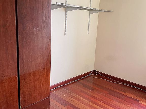 5th image of 60 Henry St APT 8C
