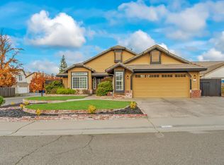 9271 Ryecroft Ct, Sacramento, CA 95829