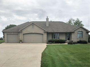 W6223 Everglade Rd, Greenville, WI 54942