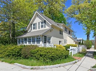 33 Parkway, Maywood, NJ 07607