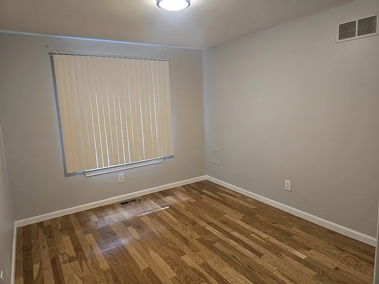30256 Southfield Rd #186 — Photo 9