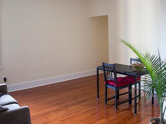 5th image of 107 Kensington Ave APT 403