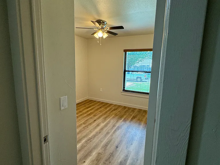 10110 Outlaw Bnd — Photo 14