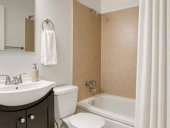 5th image of 3435 Rainier Ave S #1