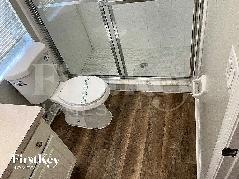 709 La Costa St — Photo 13