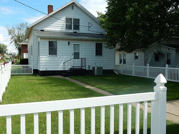 5th image of 1001 Emerson Ave