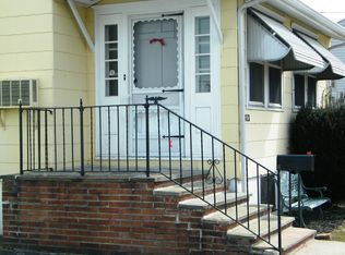 313 Nassau Blvd, Prospect Park, PA 19076