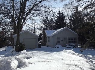 4307 Silverwood Dr, Delavan, WI 53115