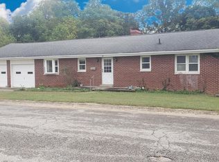 201 S Water St, Brownstown, IN 47220