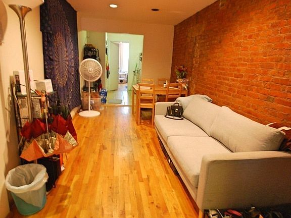 2nd image of 120 E 7th St APT 1A