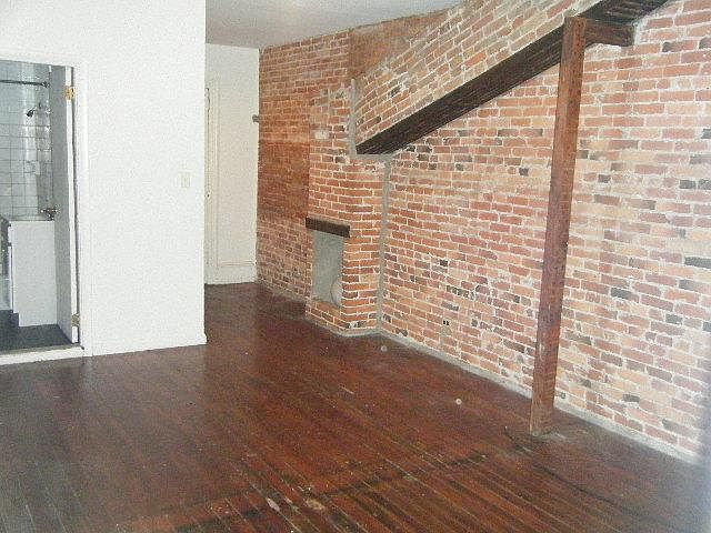 1st image of 626 N 22nd St #1R