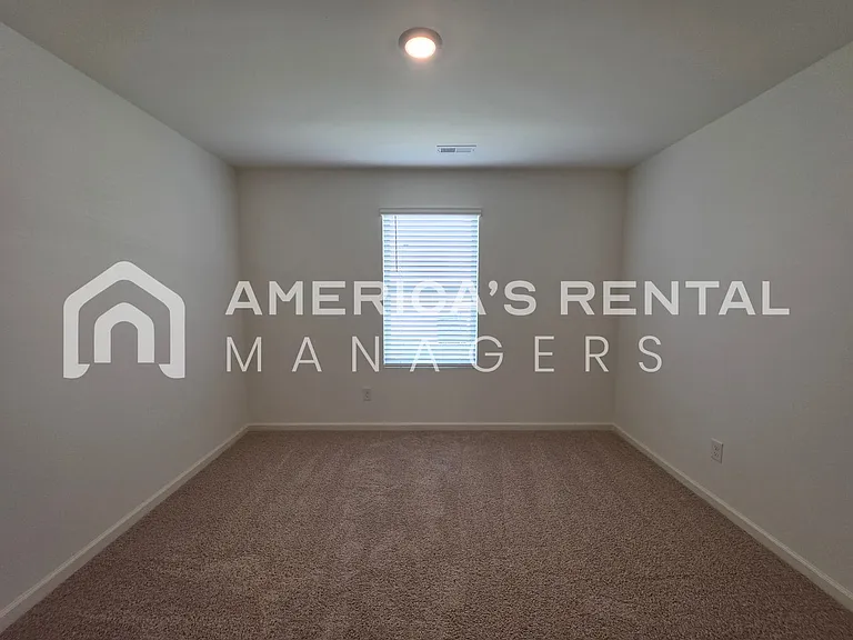 213 Koslin Loop — Photo 23