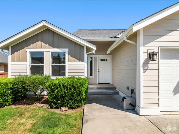 4727 88th Place NE #B, Marysville, WA 98270