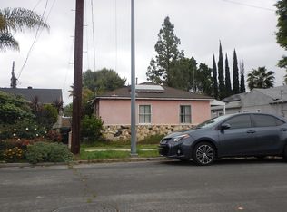 16825 Wyandotte St, Van Nuys, CA 91406
