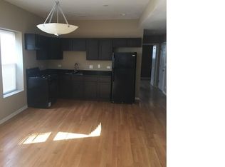 1539 E 72nd St #1, Chicago, IL 60619
