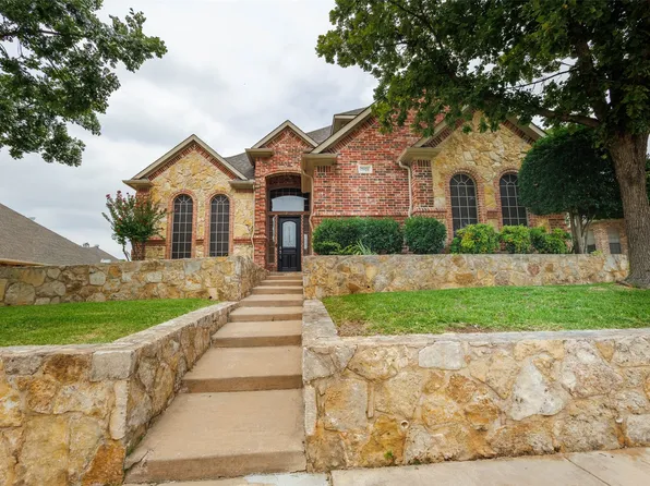 7921 Shady Oaks Dr, North Richland Hills, TX 76182