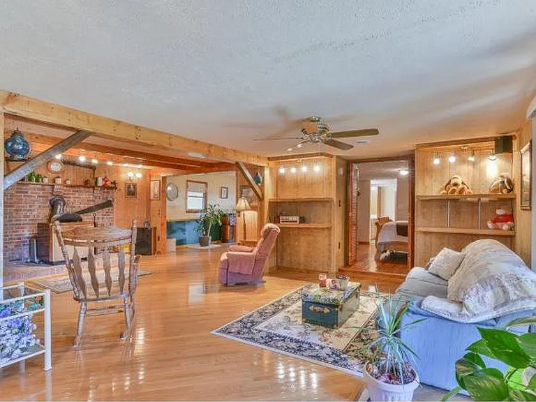 492 Olinger Dr — Photo 23