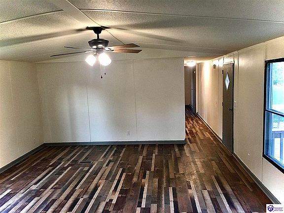 2nd image of 240 Shannon Dr
