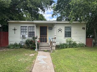 129 E Wanda Dr, Garland, TX