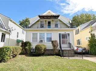 113 Ivanhoe Rd, Buffalo, NY 14215