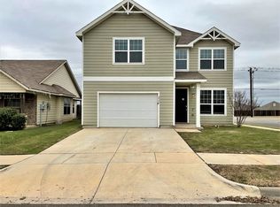 2900 Englefield Grn, Denton, TX 76207