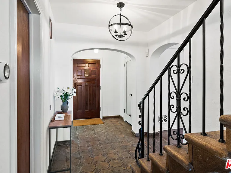3365 Ley Dr — Photo 44