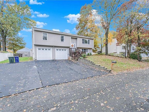 2nd image of 83 Serpentine Dr
