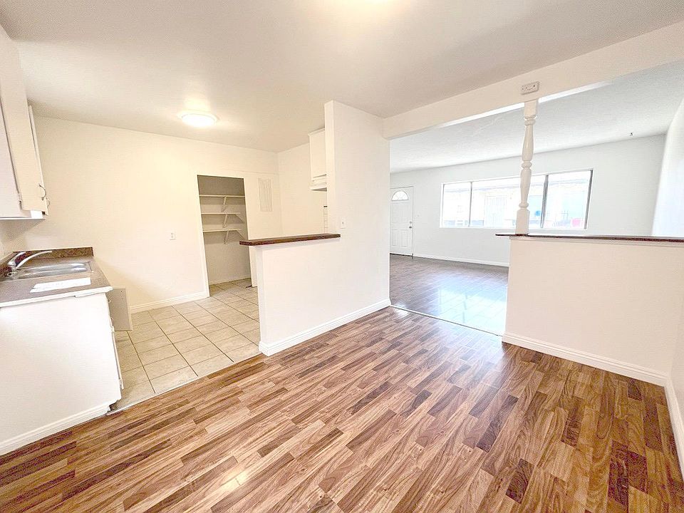 1st image of 4024 Puente Ave #7