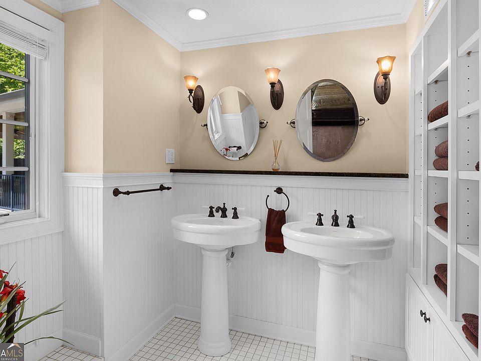 73rd image of 230 Woodside Ln