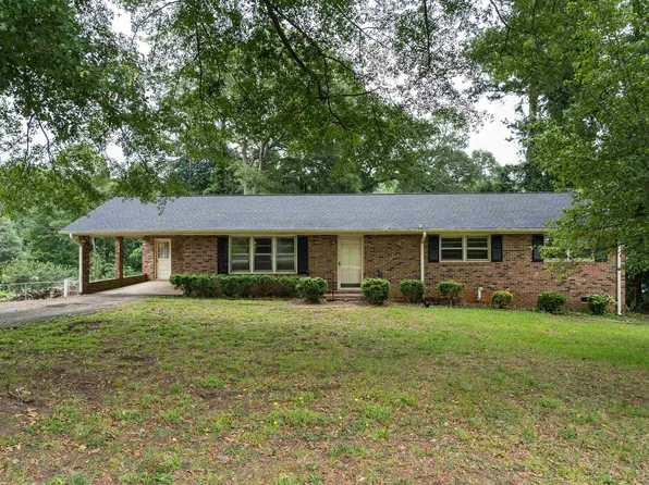 271 Woodley Rd, Spartanburg, SC 29306